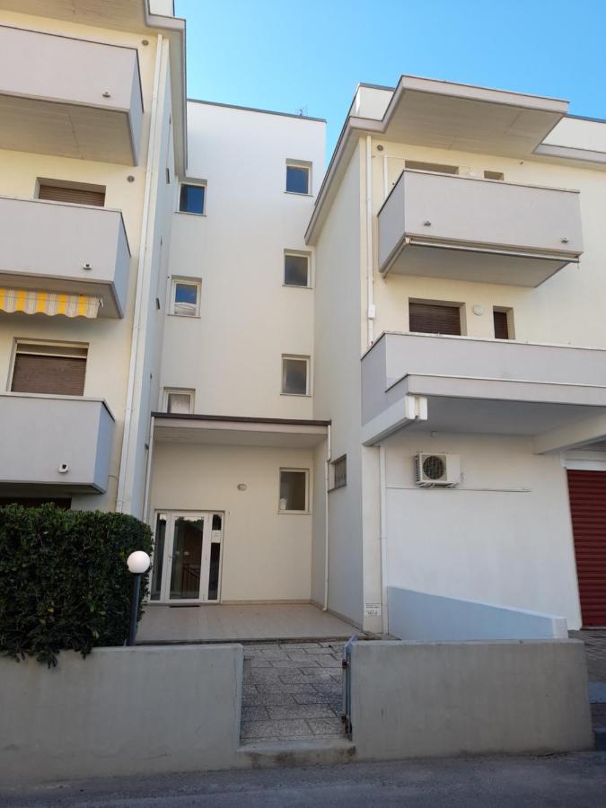 Appartamento Vista Mare Viserbella, Vicissimo Alla Fiera Rimini Zewnętrze zdjęcie