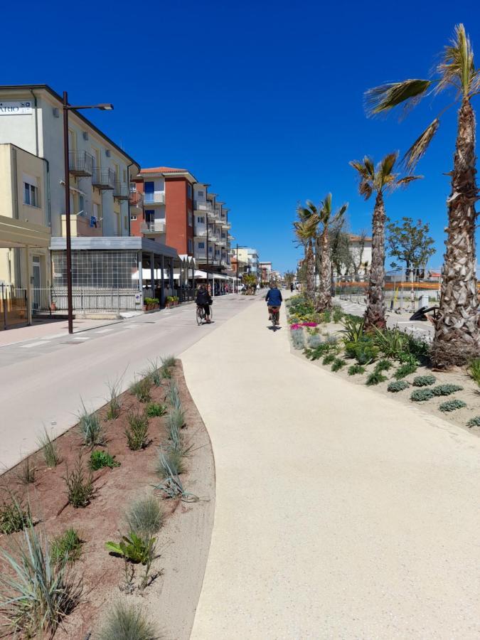 Appartamento Vista Mare Viserbella, Vicissimo Alla Fiera Rimini Zewnętrze zdjęcie
